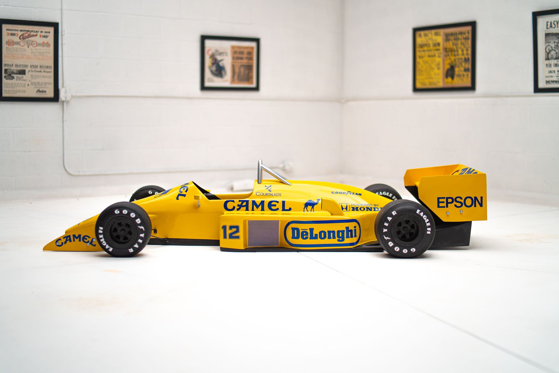lotus-lotus-99t-replica (5).jpeg