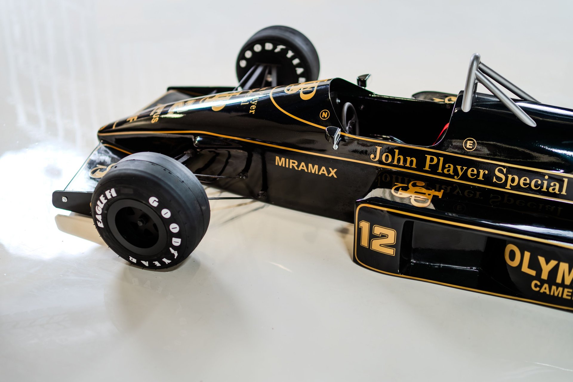 1985-lotus-97t (6).jpeg