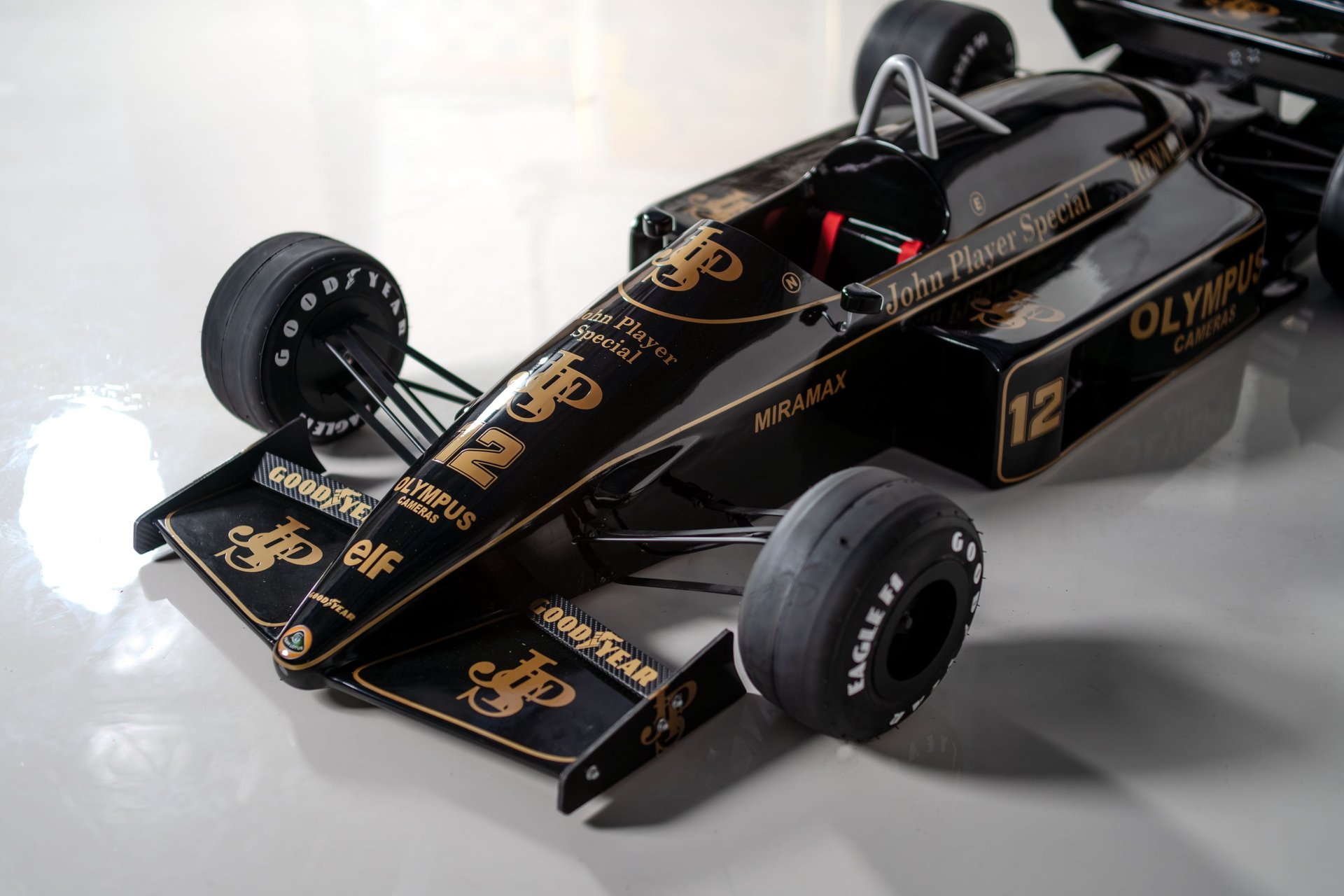 1985-lotus-97t (9).jpeg