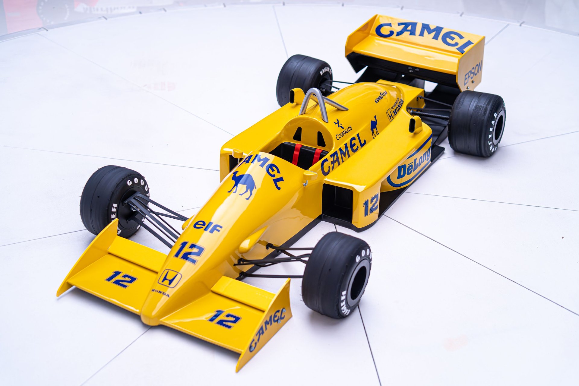 lotus-lotus-99t-replica (32).jpeg